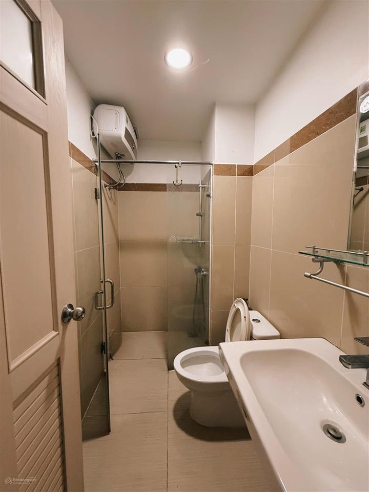 Cần bán gấp căn hộ 67m2 chung cư đức khải