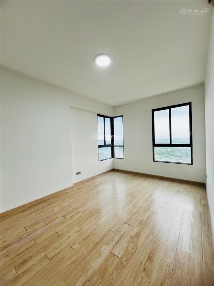 Cho thuê căn góc 92m2 block a1 chung cư đức khải