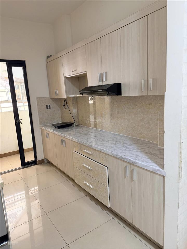 Cho thuê nhanh căn 85m2 chung cư đức khải