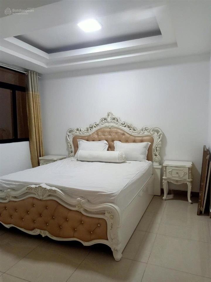Cho thuê căn góc 90m2 khu a chung cư đức khải giá 9 triệu đđnt