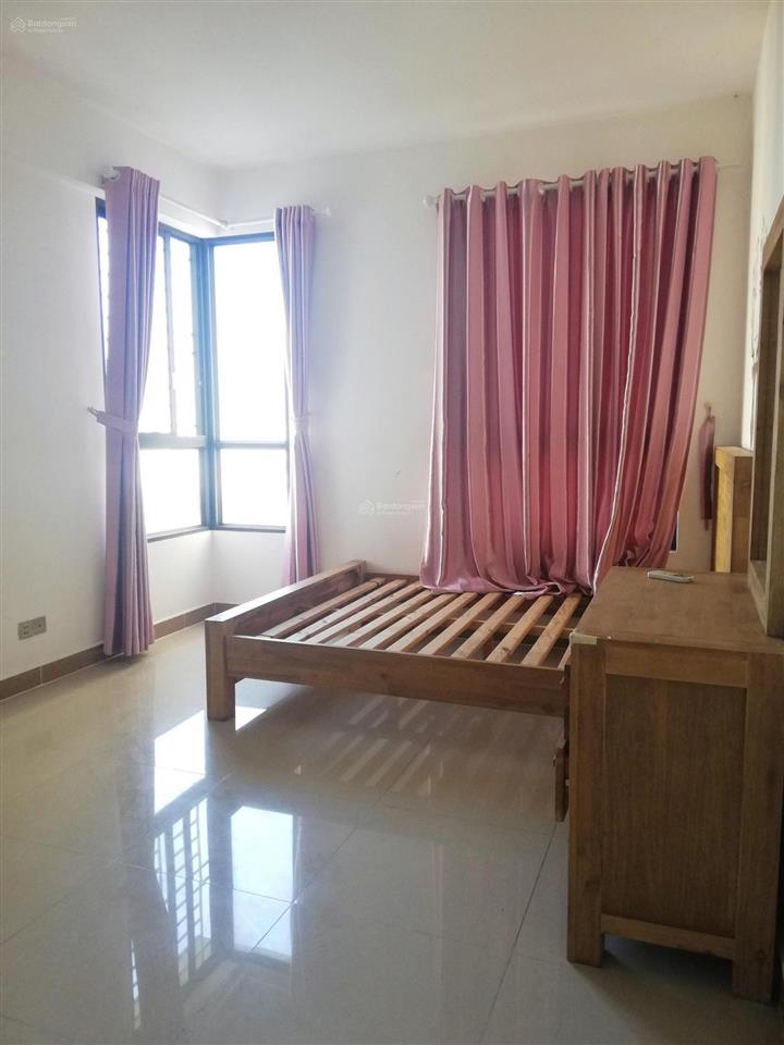 Cho thuê cc 3pn, 2wc, 97m2 tại the era town, giá chỉ 9,5 triệu vnd