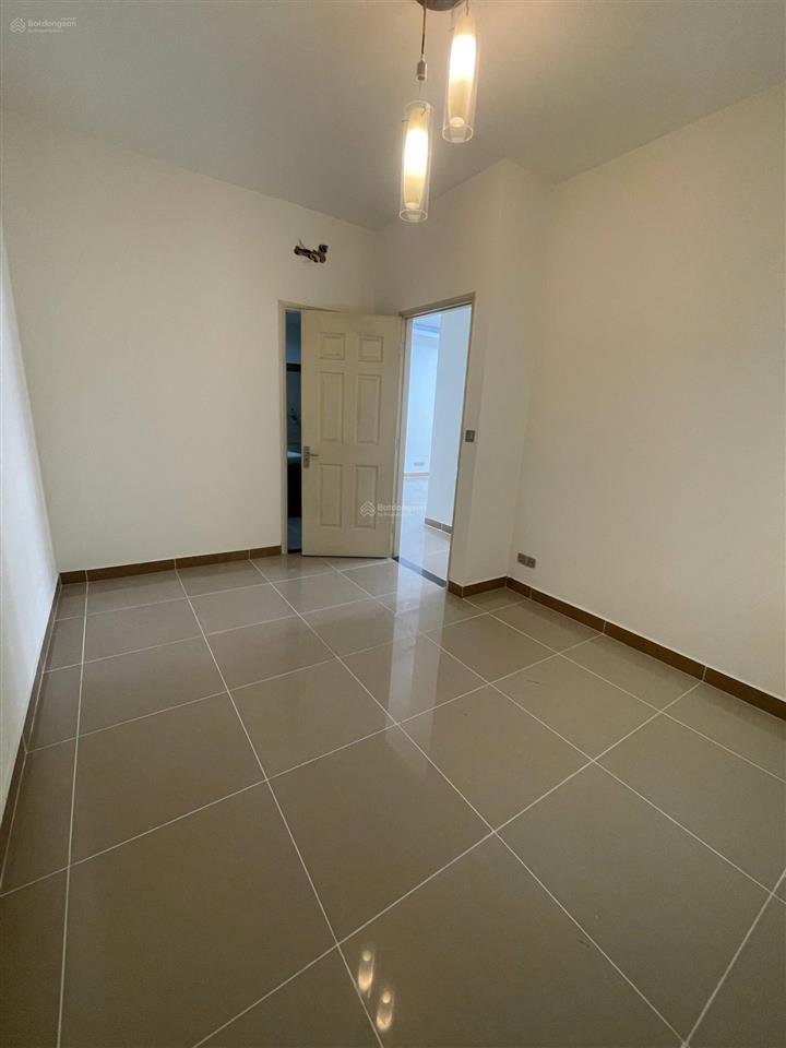 Cho thuê nhà trống căn 85m2 chung cư đức khải giá tốt