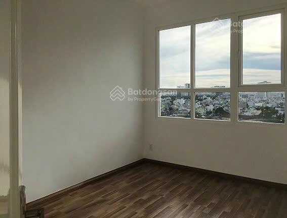 Cho thuê căn hộ florita quận 7  2 phòng ngủ full nội thất  0945 585 ***