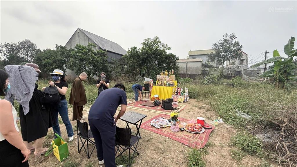 Bán đất thị trấn xuân mai cách đường hồ chí minh khoảng hơn 1km