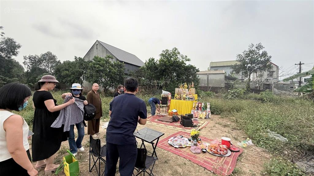 Bán đất thị trấn xuân mai cách đường hồ chí minh khoảng hơn 1km