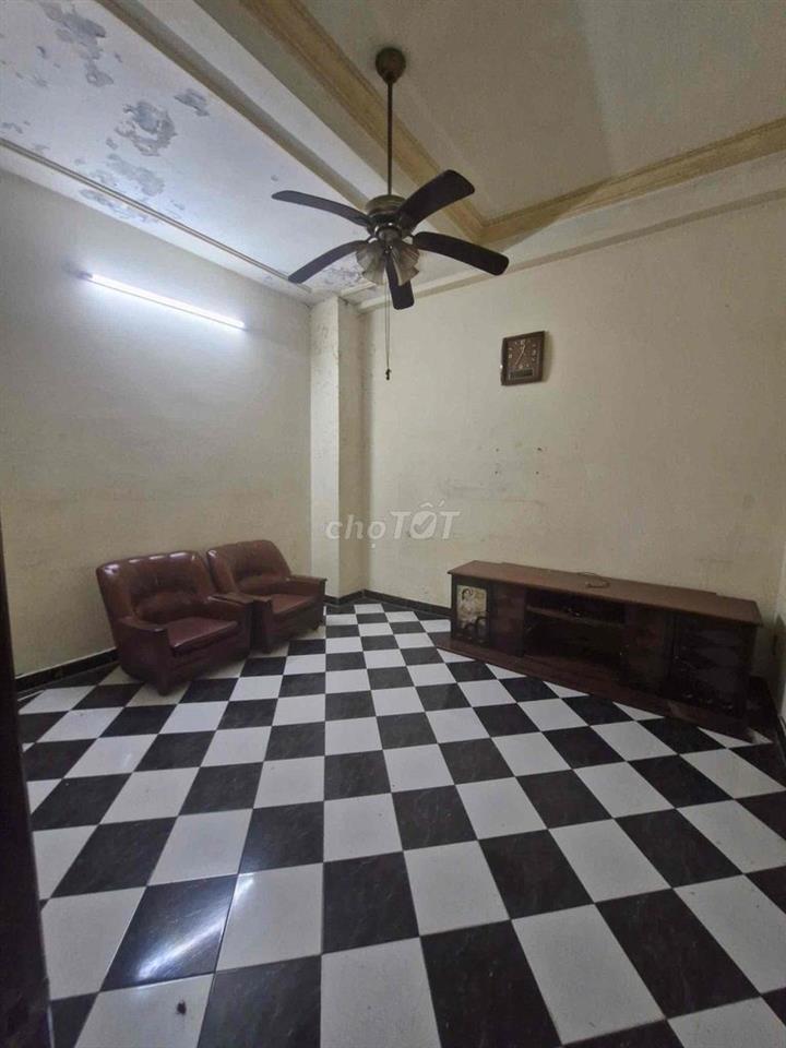 Cho Thuê Nhà Mặt Tiền 8 x 20m3 Lầu 9 phòng lớn 55Tr/tháng