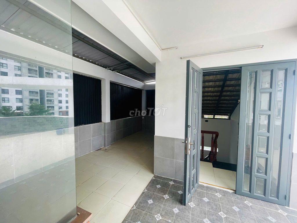 CHO THUÊ BIỆT THỰ P15 HẺM 688// NGAY TRƯỜNG LÊ ĐỨC THỌ 6PN 35 Triệu 