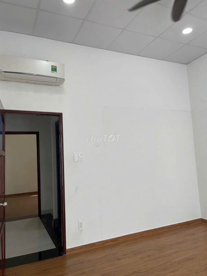CHO THUÊ NHÀ HXH NGUYỄN VĂN NGHI - DH CÔNG NGHIỆP 2PN
