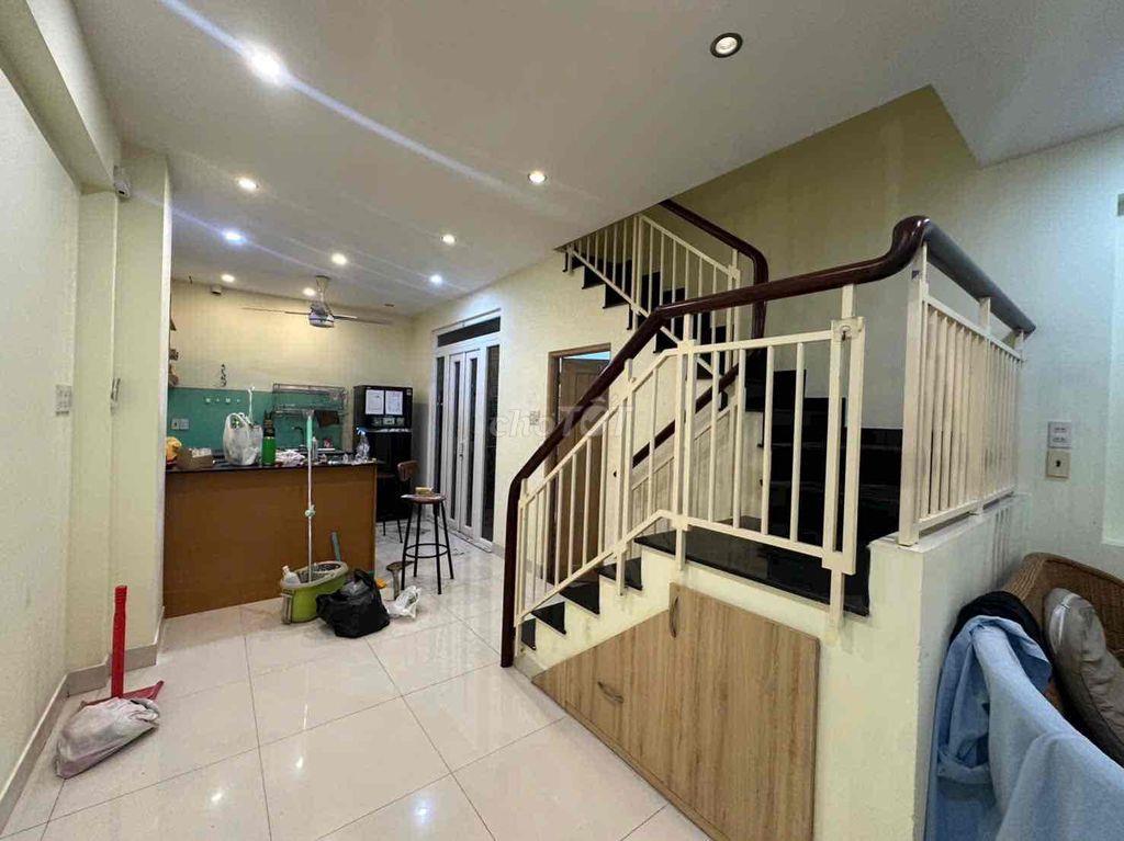 CHO THUÊ NHÀ QUANG TRUNG: 2PN - 2Toilet - Giá 10.5Tr