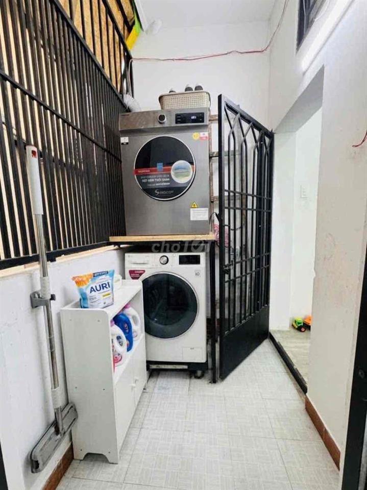NHÀ HXH  Phan Văn Trị Đối Diện Cityland 2MT : 4x12m 1T1L - 2PN - 2WC