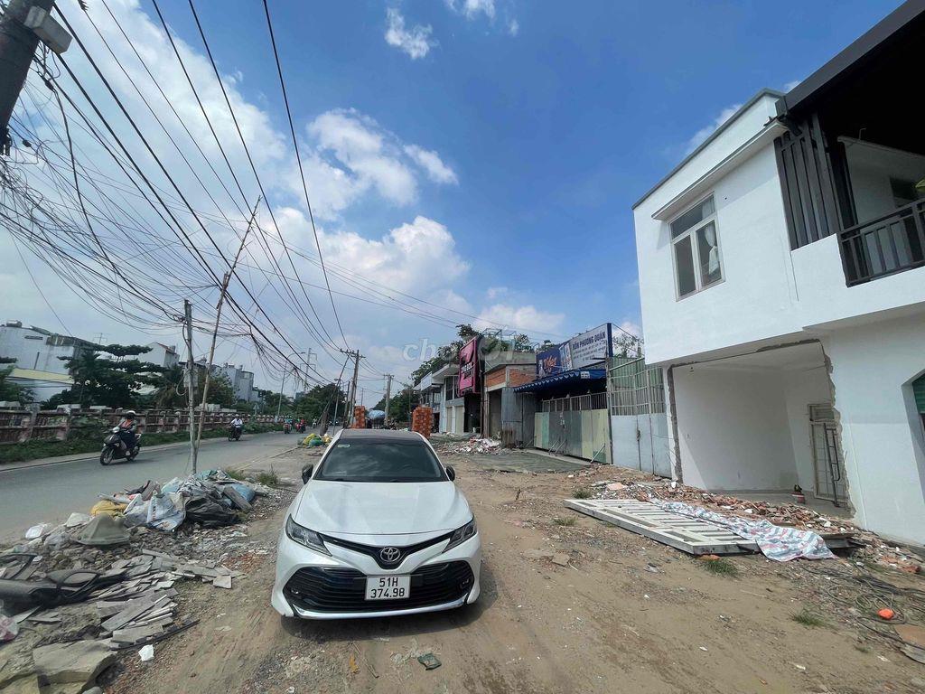 MBKD Gần DH Văn Lang, vỉa hè rộng 40m2: MB + 1PN + 2WC | 15tr