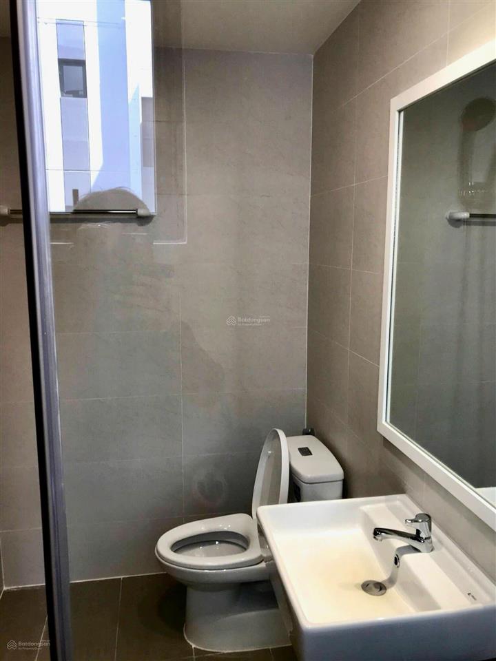 Cho thuê căn hộ safira khang điền 2pn 2wc, căn góc, có rèm, 2 máy lạnh chỉ 8,5tr ở ngay