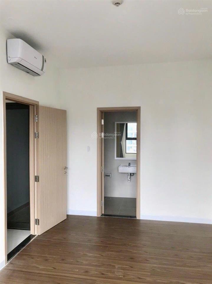 Cho thuê căn hộ safira khang điền 2pn 2wc, căn góc, có rèm, 2 máy lạnh chỉ 8,5tr ở ngay