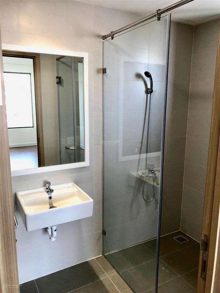 Chính chủ cho thuê căn 2pn 2wc căn góc nhà cơ bản 8,5triệu
