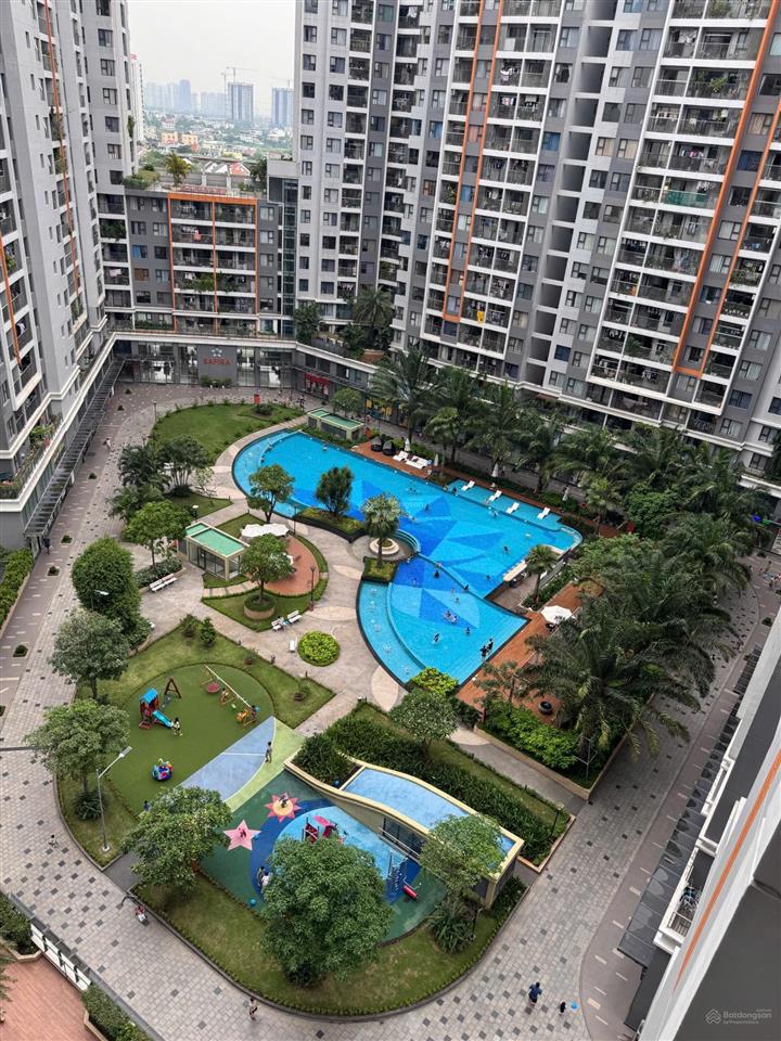 Bán căn 1pn + 50m2 view đẹp, ko chắn view, thoáng mát