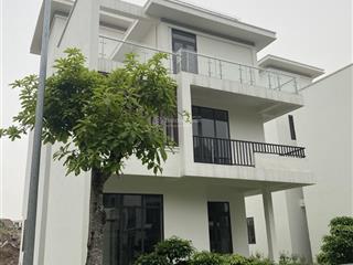 Chính chủ bán bt24 ven suối xịn, xây thô, vị trí cực đẹp, không gian yên tĩnh.  0904,909.036