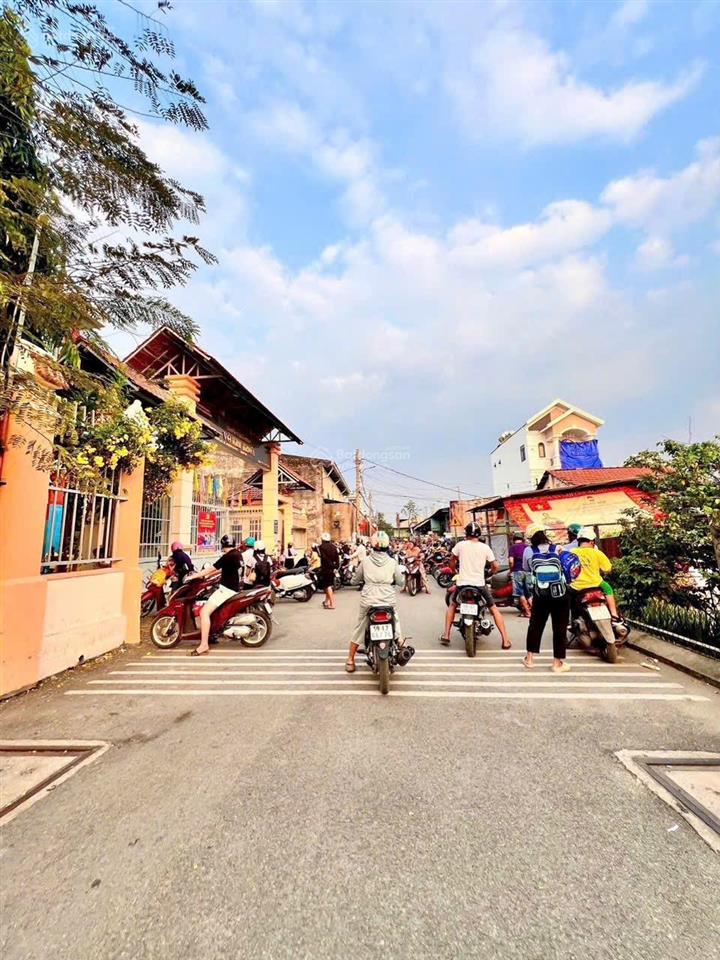 Bán đất an phú đông  giá 4.5 tỷ ( 78.8m2 )