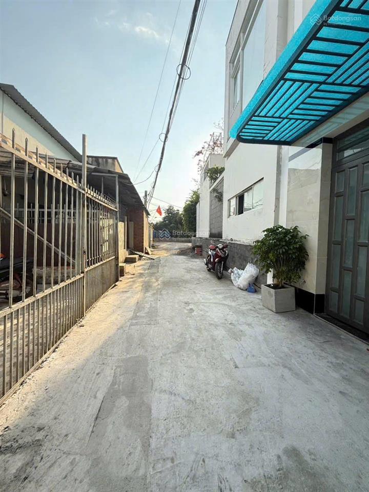 Bán nhà gần chợ vườn lài  giá 4.13 tỷ  1 trệt 1 lầu