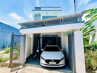 Bán nhà 1 trệt 1 lửng phú hòa gần trường cấp 2 nội thất full giá chỉ 2ti750