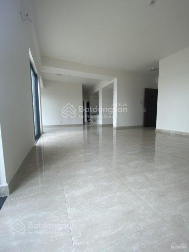 Cho thuê penthouse diện tích lớn giá tốt