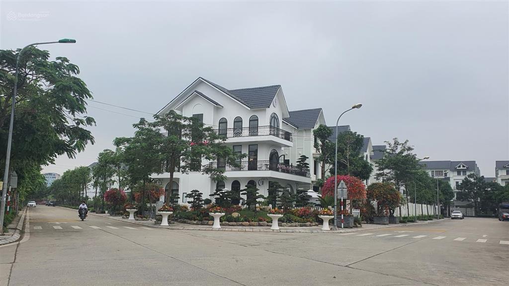 Bán căn nhà giá tốt từ 130tr/m2 geleximco. 
