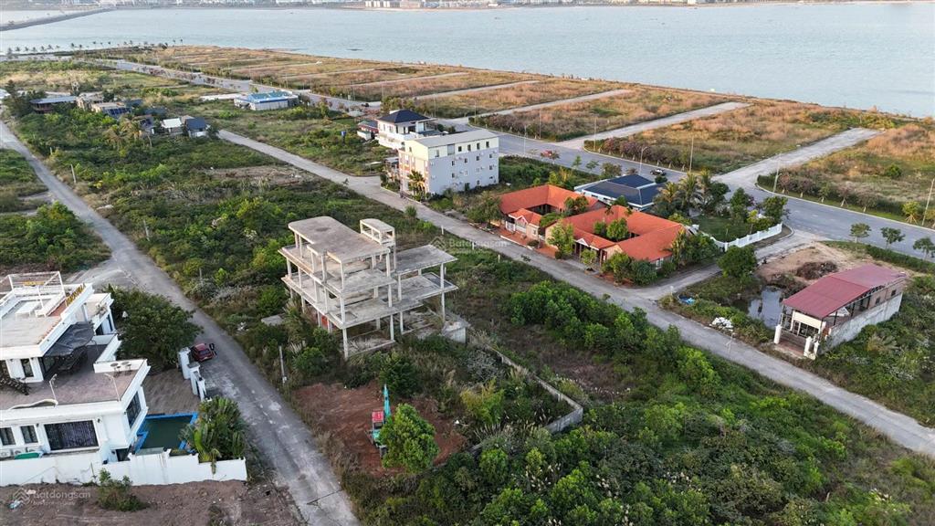 Ô đất biệt thự, view vịnh trực diện đảo ngọc tuần châu. bến du thuyền. sân golf, thông sang da vin