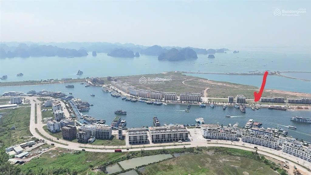 Ô đất view biển. view vịnh hạ long. sát cảng tầu. mở cửa ngắm du thuyền