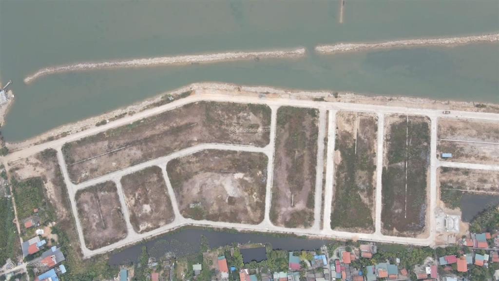 Bán ô đất 150m2. mt 7.5m. khu hà an quảng yên quảng ninh. đối diện vin hạ long