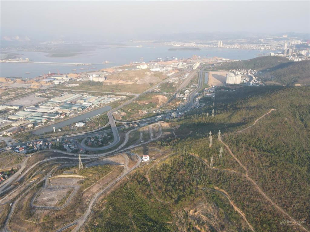 Bán ô đất biệt thự đồi thủy sản. sát công an tp quảng ninh. đường quốc lộ 18. trường học bãi cháy