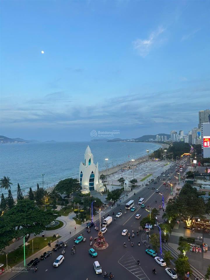 Bán gấp căn hộ d'qua nha trang  cách biển 300m trung tâm nha trang  bao sổ giá hời toà nhà