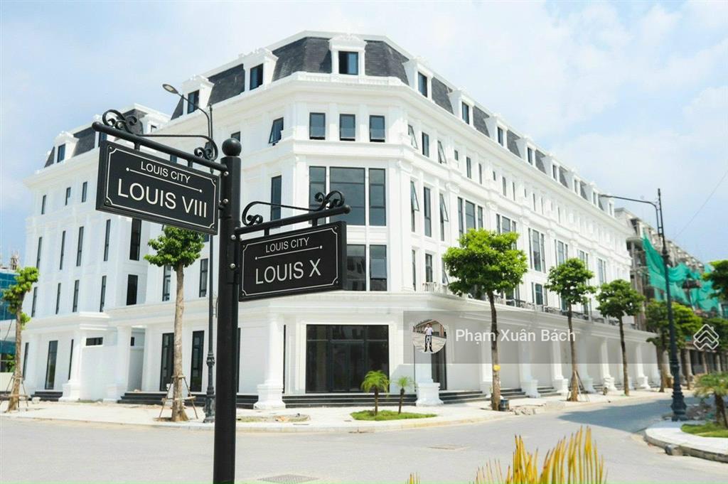 Bán căn góc lớn nhất đường 30m, dt 308,6m2, 1150m2 sàn, hướng nam, view hồ yên sở.  0982 801 ***