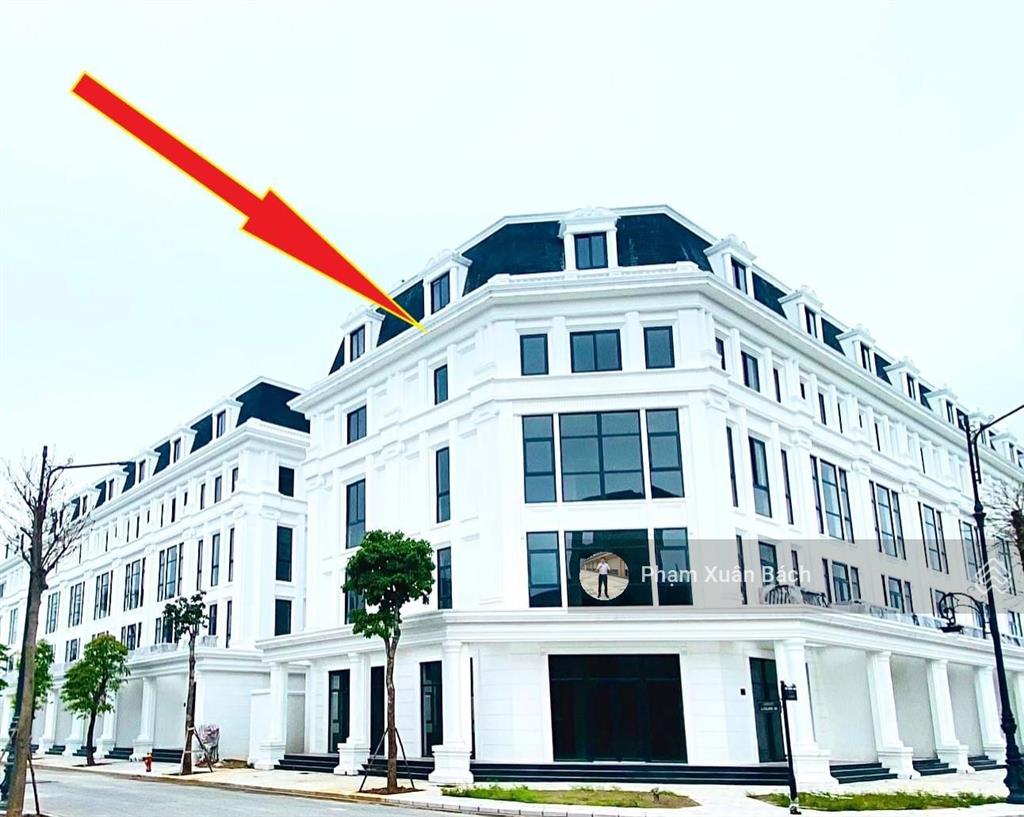 Bán căn góc lớn nhất đường 30m, dt 308,6m2, 1150m2 sàn, hướng nam, view hồ yên sở.  0982 801 ***