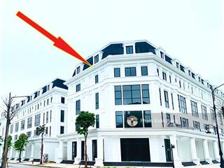 Bán căn góc lớn nhất đường 30m, dt 308,6m2, 1150m2 sàn, hướng nam, view hồ yên sở.  0982 801 ***