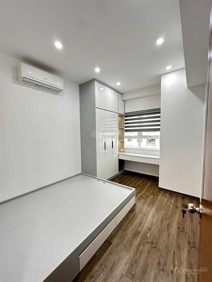 Bán gấp căn hộ chung cư 30t khu đô thị nam trung yên, diện tích75 m2, thiết kế 3 ngủ 2 vs