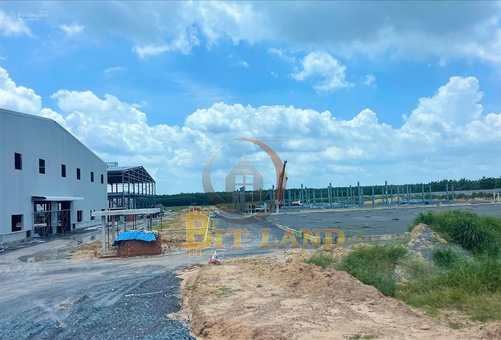 Cho thuê xưởng 3000m2 kcn long thành, xưởng mới 100%, pháp lý chuẩn chỉnh
