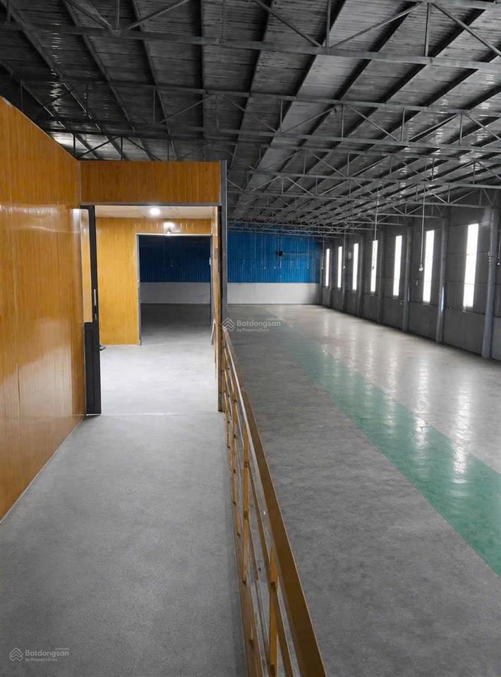 Tx170  cho thuê xưởng 2200m2 tại cụm cn thiện tân, giá chỉ 70 triệu/tháng, pccc đầy đủ