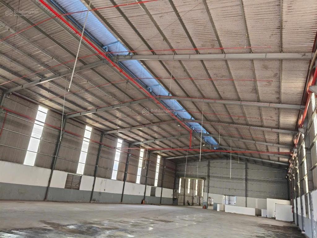 Tx170  cho thuê xưởng 2200m2 tại cụm cn thiện tân, giá chỉ 70 triệu/tháng, pccc đầy đủ