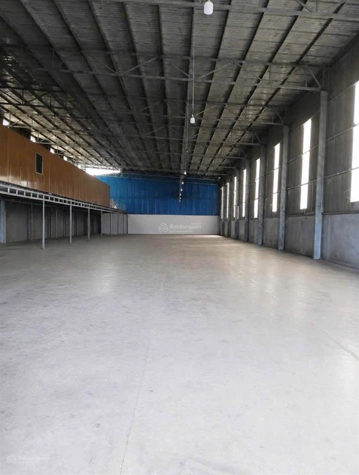 Tx170  cho thuê xưởng 2200m2 tại cụm cn thiện tân, giá chỉ 70 triệu/tháng, pccc đầy đủ