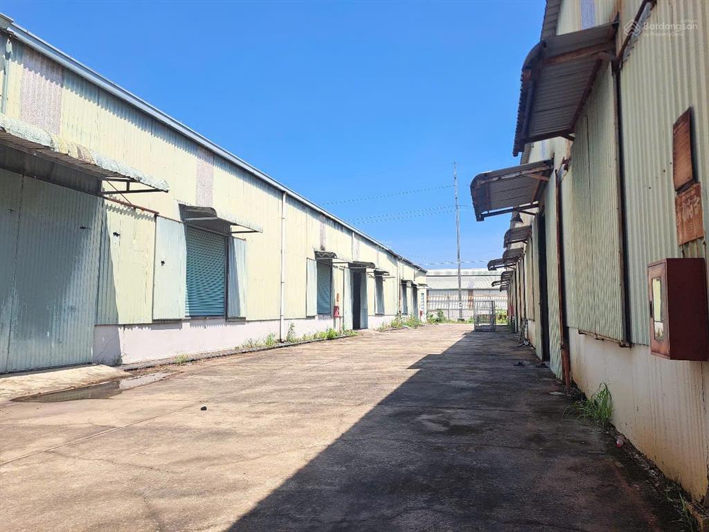 Tx183  cho thuê xưởng 2000m2 tại hố nai, pccc đạt chuẩn, giá chỉ 100 triệu
