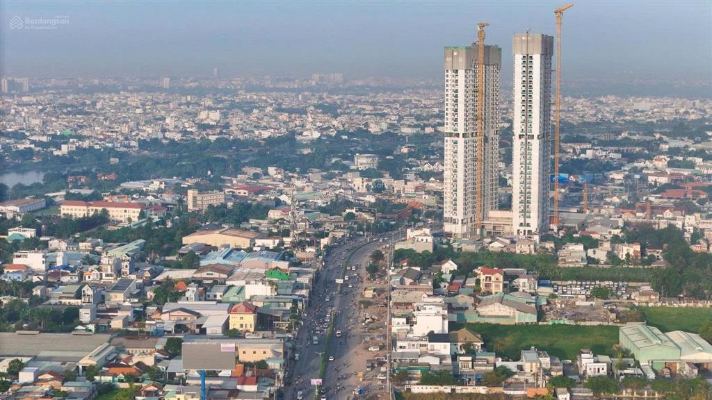 Thanh toán chuẩn chỉ cần 25% đến khi nhận nhà  không đụng bank. chỉ có tại the emerald 68  3pn