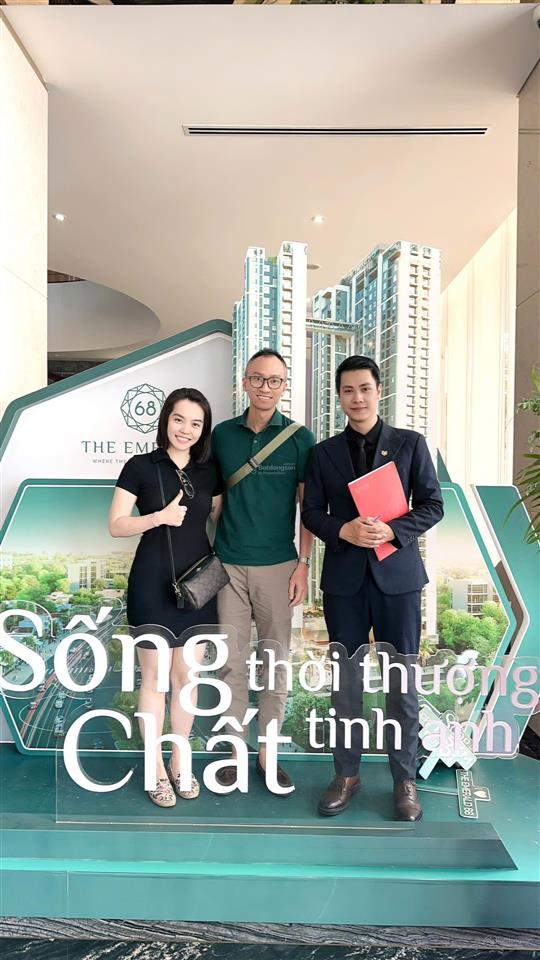 Thanh toán chuẩn chỉ cần 25% đến khi nhận nhà  không đụng bank. chỉ có tại the emerald 68  3pn