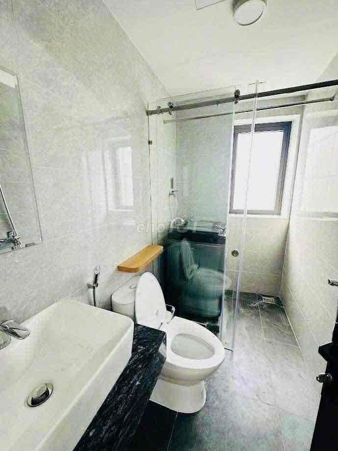 Bán căn nhà dòng tiền doanh thu 1.1 tỷ/năm, gần ngã tư Trần Cao Vân QT