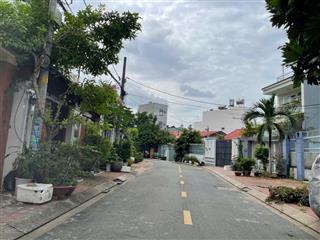 Bán nhà mặt tiền nguyễn trãi và 1 mặt hẻm khu chợ kiến thiết 4x28m giá chỉ 13,5 tỷ