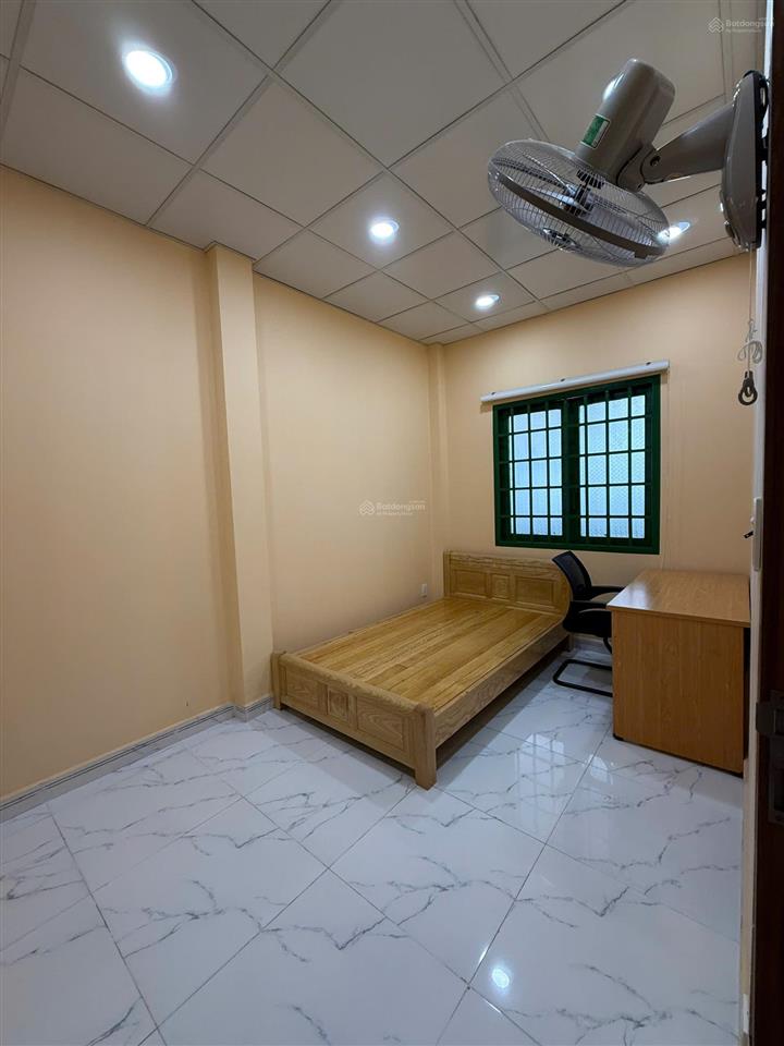 Bán nhà 1 trệt 1 lầu mặt tiền đại lộ 3 phước bình gần trường cao đẳng kinh tế giá chỉ 12,2 tỷ