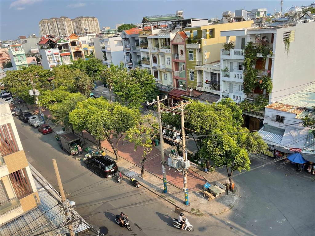 Bán nhà đẹp 5 tầng góc 2 mặt tiền đường 6 giao với 18b ở phường phước bình chỉ 12,3 tỷ
