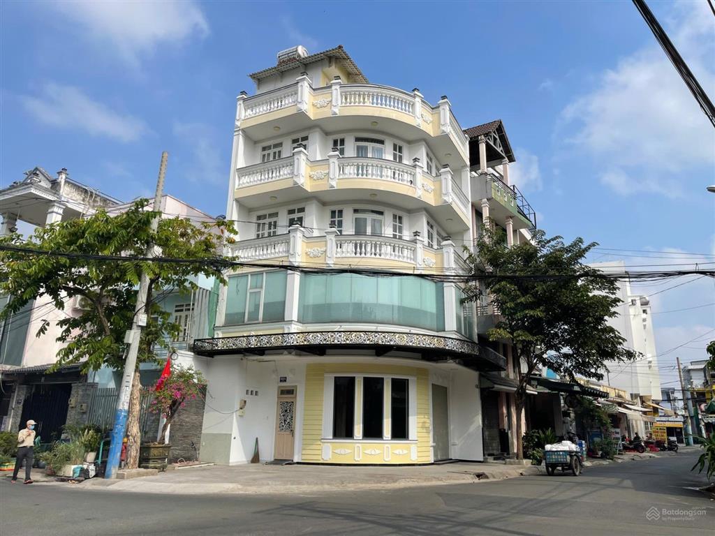 Bán nhà đẹp 5 tầng góc 2 mặt tiền đường 6 giao với 18b ở phường phước bình chỉ 12,3 tỷ