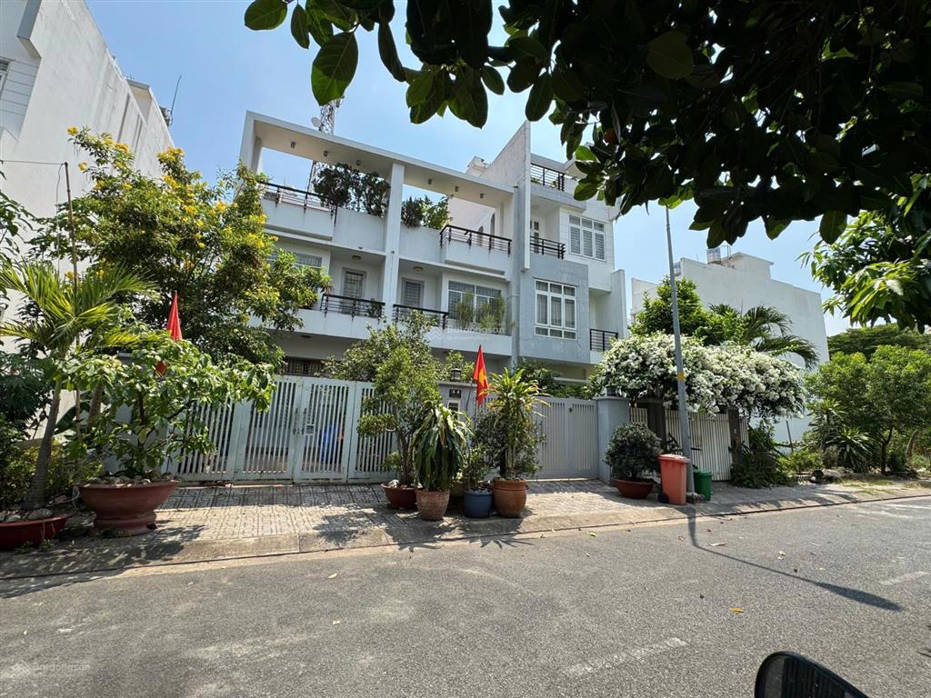 Bán nhà đẹp 1t2l sân thượng đường 6 kdc gia hòa 5x20 giá 15,8 tỷ, vị trí cực kỳ an ninh, yên tĩnh
