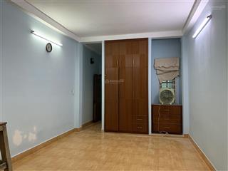 Cho thuê nhà 1 trệt 1 lầu đường 10 phước bình 3 pn, 3 wc giá tốt chỉ 12 triệu/ tháng.  0919 451 ***