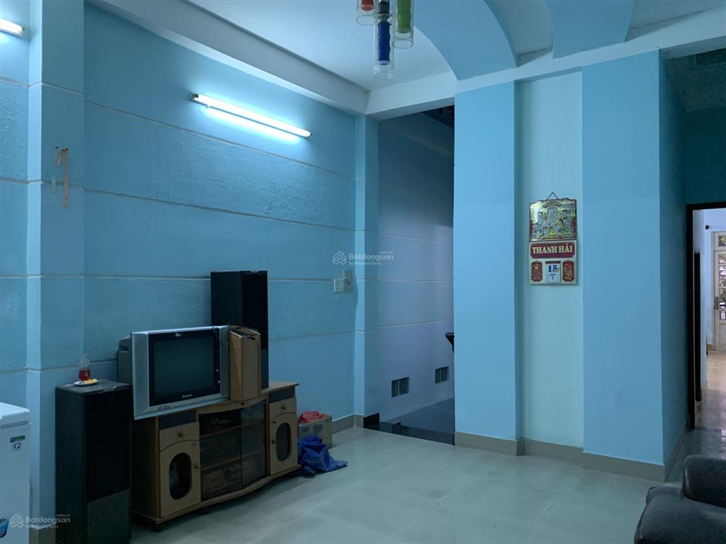 Cho thuê nhà 1 trệt 1 lầu đường 10 phước bình 3 pn, 3 wc giá tốt chỉ 12 triệu/ tháng.  0919 451 ***