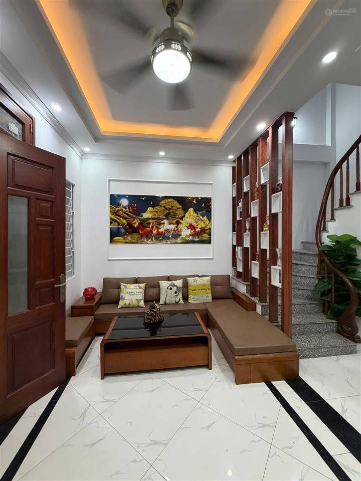 Bán nhà 5 tầng 32m2 tại phú thứ  tây mỗ. bãi đỗ xe cách nhà 15m